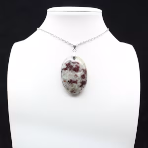 Pendente oval com inclusão de turmalina rosa