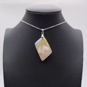 Pingente de diamante de ágata flor