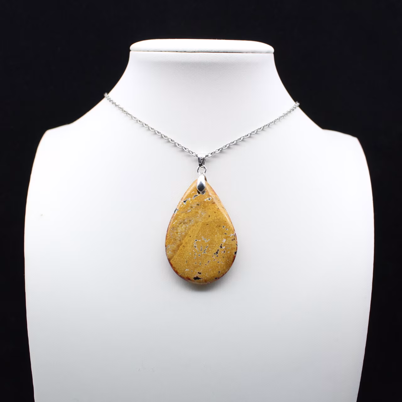 Pingente de gota de jaspe imperial