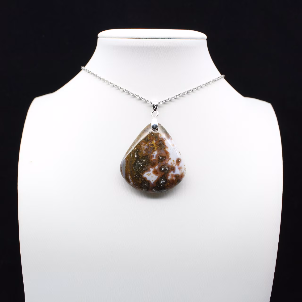 Pingente de gota de jaspe imperial