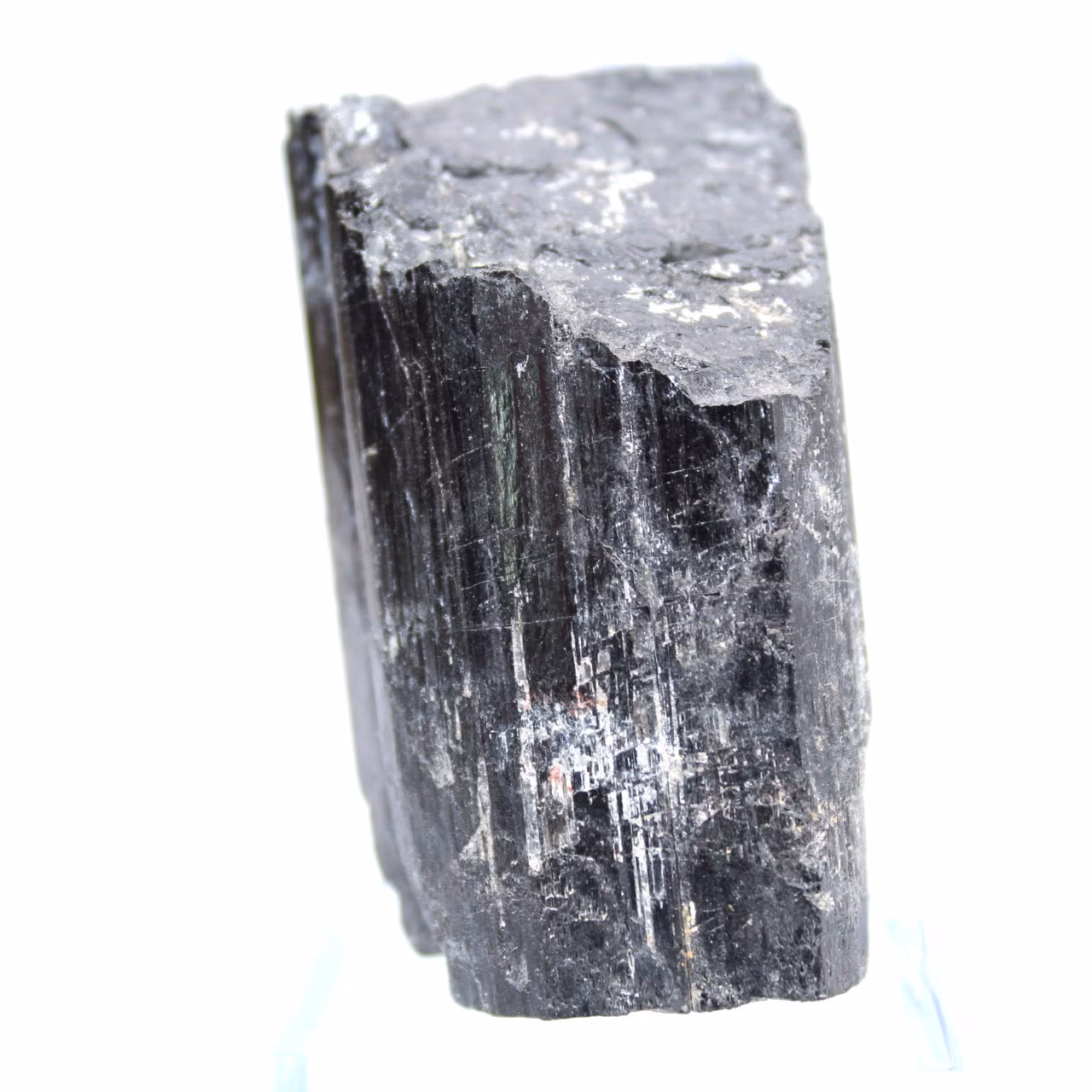Cristal de turmalina negra bruta