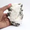Pequeno espécime de mica em quartzo branco - 0