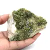 Cristais de epidoto verde sobre matriz provenientes de Marrocos. - 0