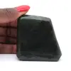 Labradorita polida, exemplar compacto de Madagascar - 1
