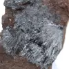 Pequenos cristais de pirolusita em matriz autêntica - 2