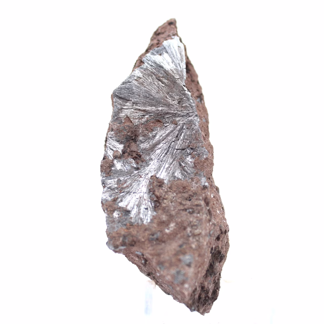 Cristais de pirolusita bruta, espécime longo