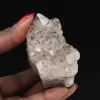 Quartzo bruto de Marrocos, cristais com inclusões de goethita. - 2