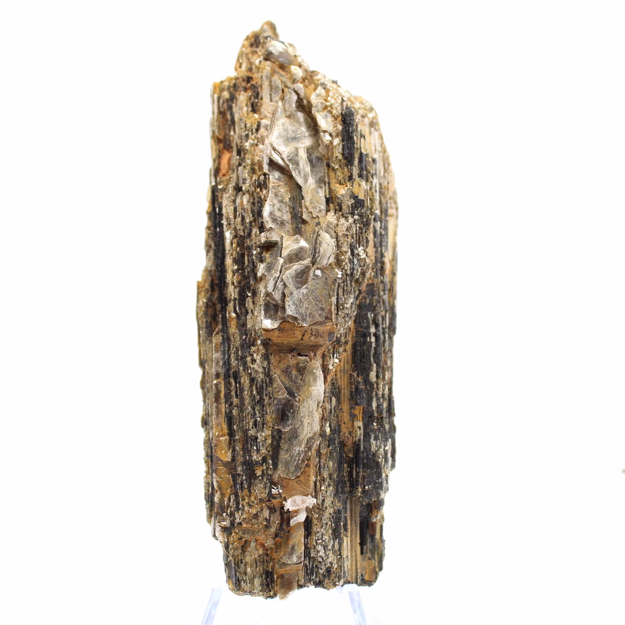 Pequeno exemplar de turmalina negra - Madagascar