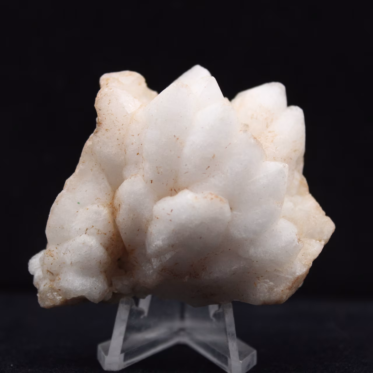 Quartzo em forma de flor marroquina com cristais alongados