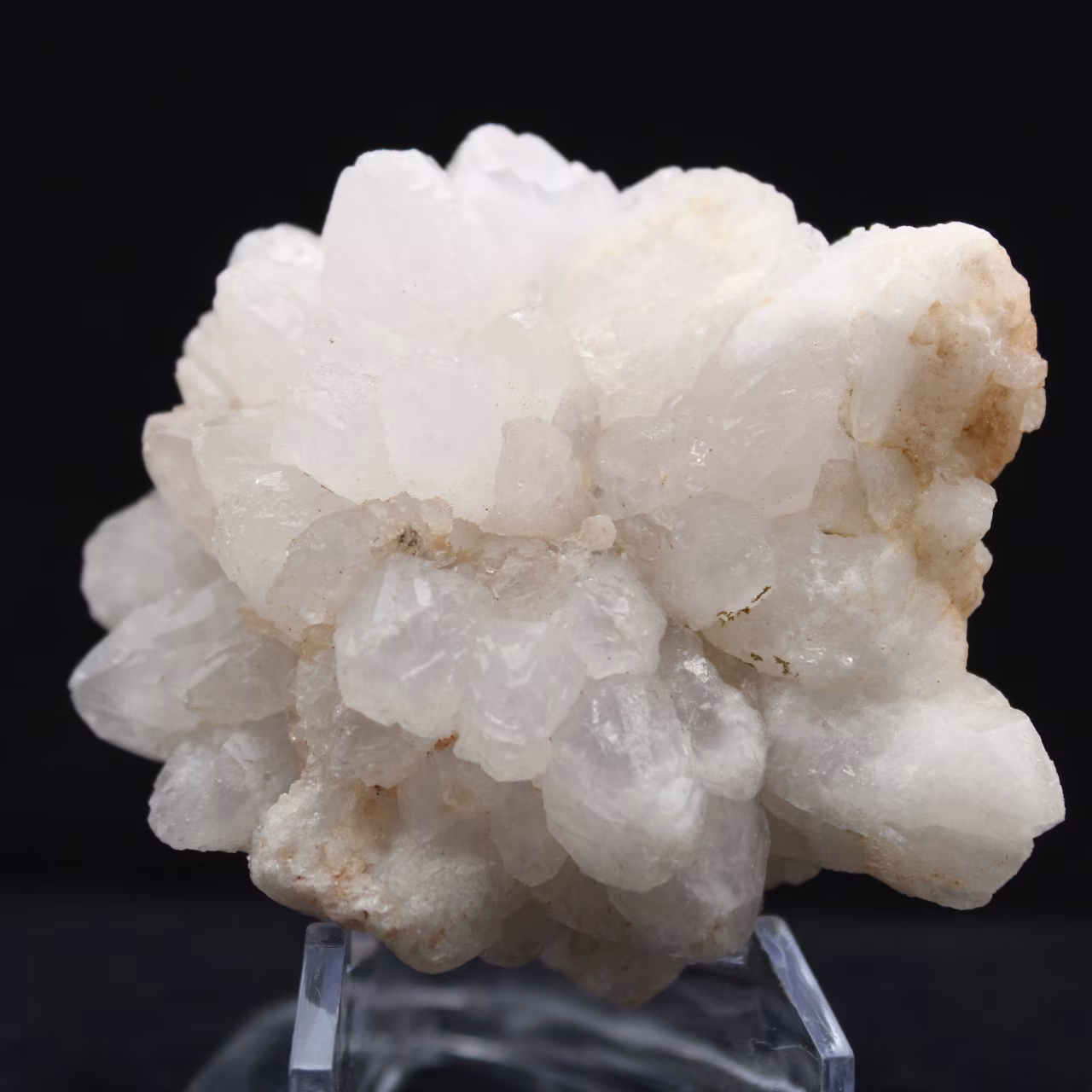 Quartzo marroquino em forma de flor com cristais bem definidos.