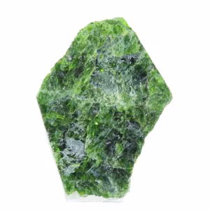 Cromidiopsídio bruto finlandês, amostra verde sobre base, 80 g
