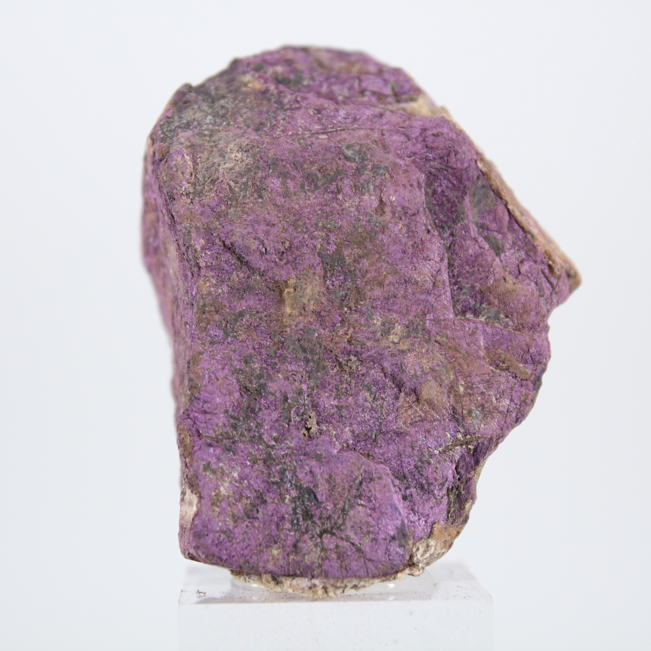 Purpurite bruta portuguesa – Mineral de coleção sobre suporte